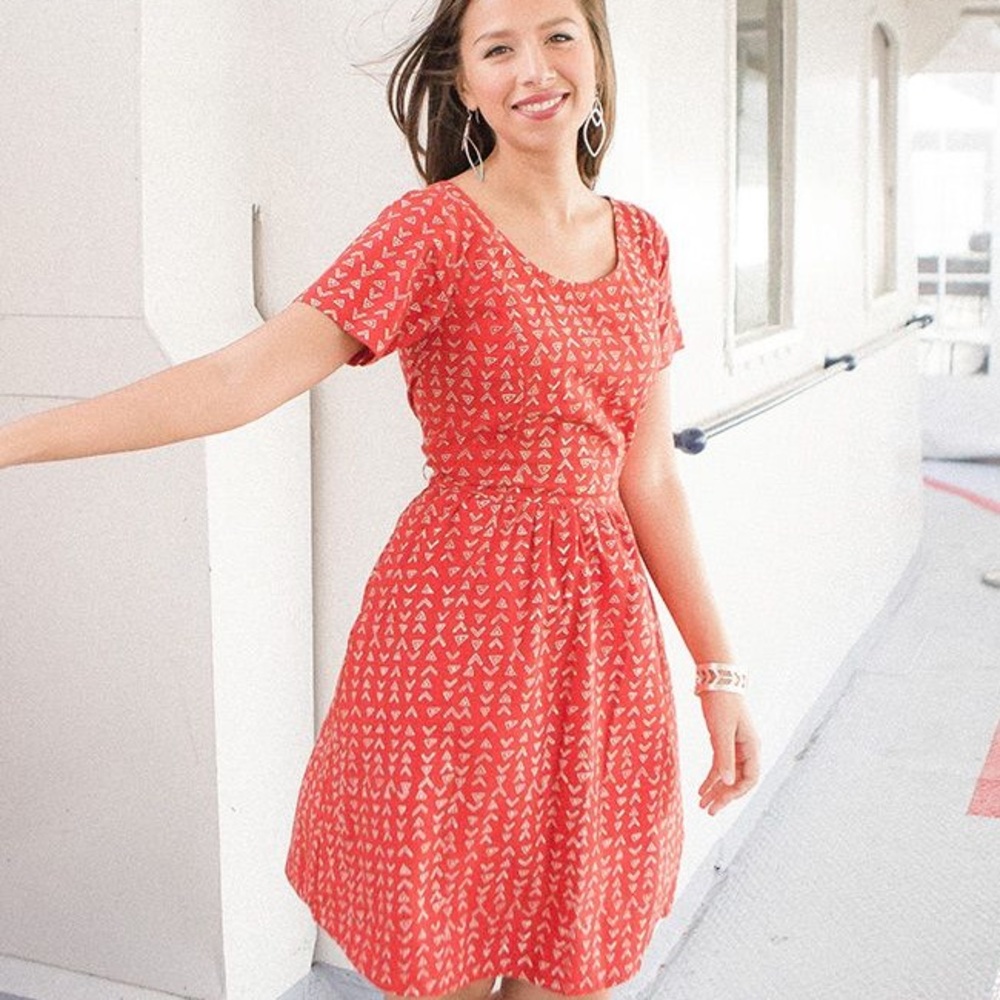 Mata Traders Red Pattern Play Dress XS